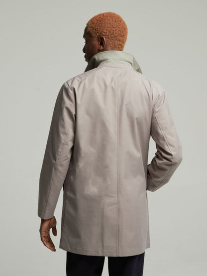 Carver Lightweight Raincoat